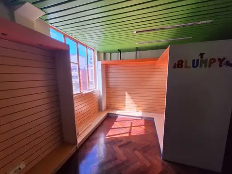 Departamento Semipiso  en Venta en Monserrat, Capital Federal, Buenos Aires