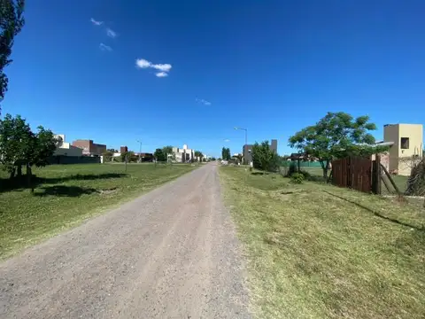 Terreno en Venta 15  mts Frente