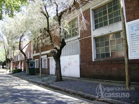 Terreno en Alquiler de 2400,0 m2