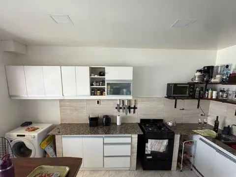 Casa en Venta en Gonnet [Cod: 2852-161]