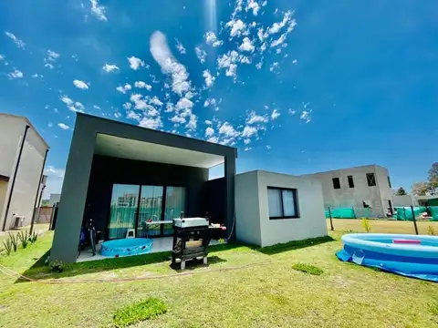 Vila Marina I, V. Nueva ,blvd. De Todos Los Santos