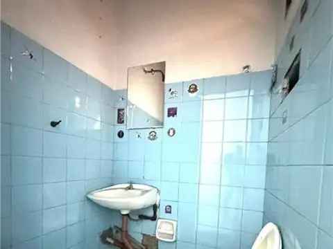 Local en Venta 40 años