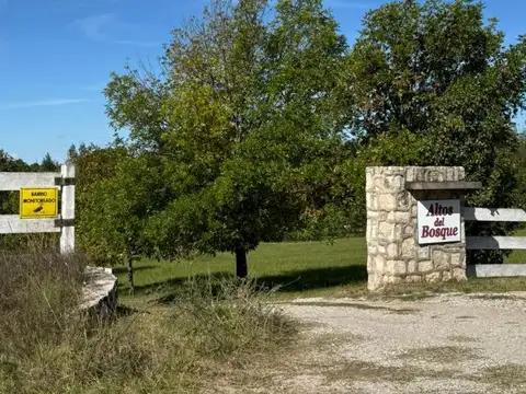 Terreno en Venta en Altos Del Bosque, USD 21.000