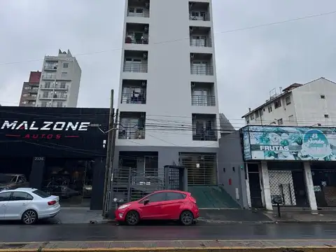 Excelente dpto monoambiente, buena ubicación. Ideal inversor