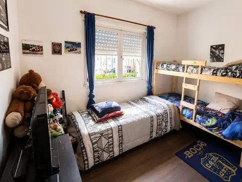 VENTA casa en BECCAR, San Isidro - amplio jardín