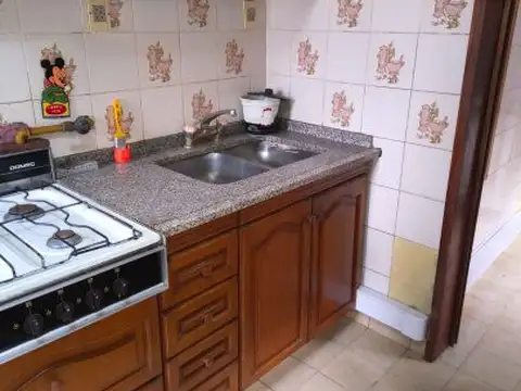 Depto Tipo Casa en Alquiler de 3 ambientes