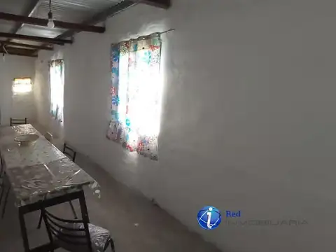 Casa con varias dependencias