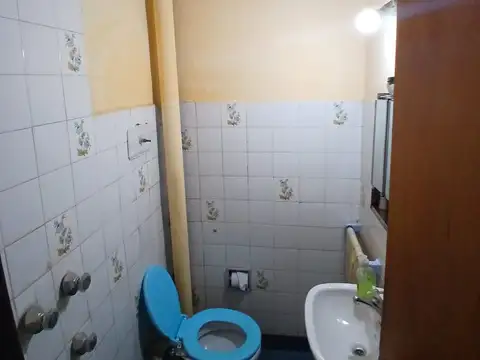 Casa 2 ambientes con 1 baño