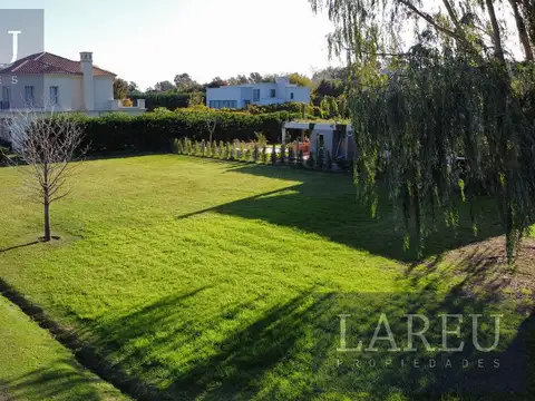Terreno en Venta en La Lomada De Pilar, USD 440.000