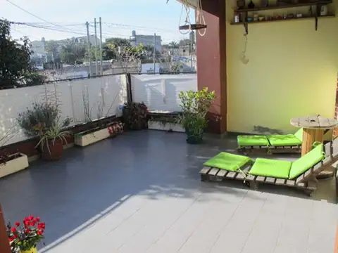 Depto Tipo Casa 3 ambientes con 1 baño