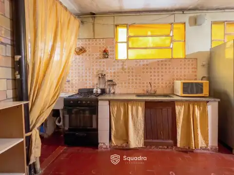 Casa 4 ambientes con 1 baño