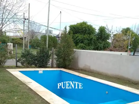 Casa 5 ambientes con 2 baños