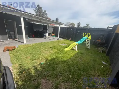 Casa en Alquiler de 3 dormitorios