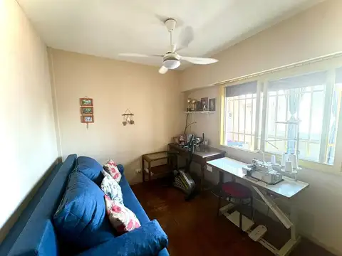 Depto Tipo Casa en Venta en Mataderos, USD 90.000