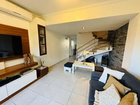 Venta duplex cuatro ambientes en Haedo
