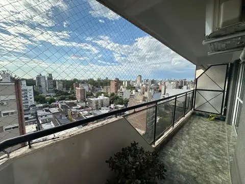 Departamento en Venta en Abasto, USD 380.000