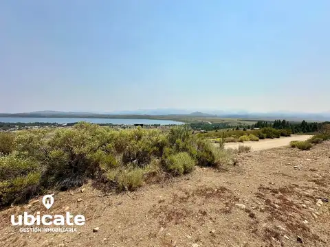 Terreno en Venta en Barrancas de Dina Huapi con Vista al lago