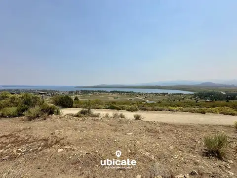 Terreno en Venta en Barrancas de Dina Huapi con Vista al lago