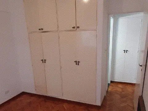 EXCELENTE Y COMODO DEPARTAMENTO EN ALQUILER  2 AMB A METROS AV RIVADAVIA CARABOBO SUBTE
