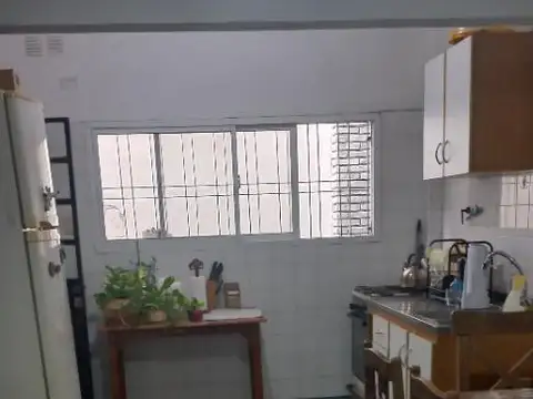 VENTA DE DEPARTAMENTO PLANTA BAJA, BAÑO CON HIDROMASAJE