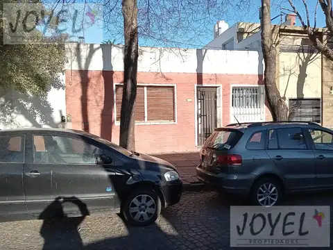 Casa en lote propio todo en bajos 3 amb