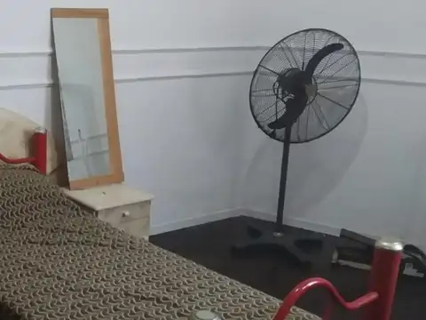 Depto Tipo Casa en Venta en Ramos Mejía Sur, USD 65.000