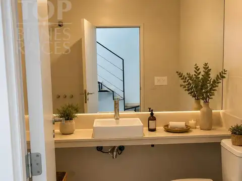 Casa en Alquiler en Benavidez, USD 1.180