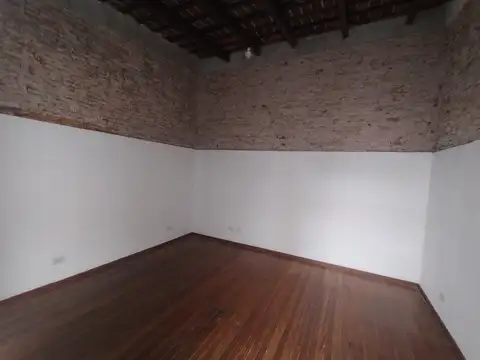 Montevideo 1300