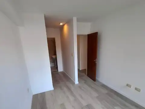 Departamento en Venta al Oeste