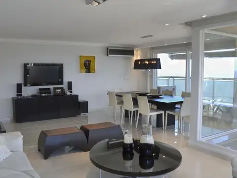 Departamento 4 ambientes con 3 baños