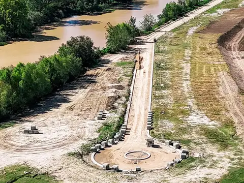 Terreno en Venta 17  mts Fondo