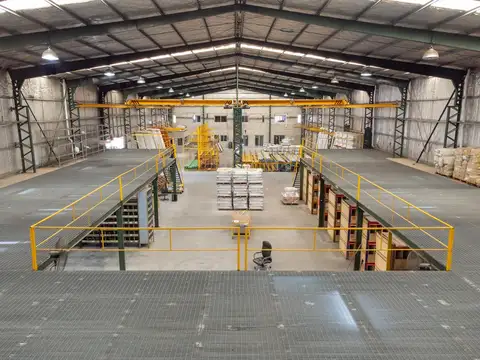 Depósito en Benavidez