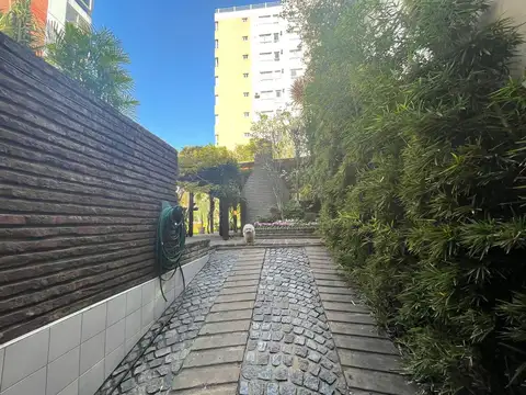 Casa en Alquiler de 4 dormitorios