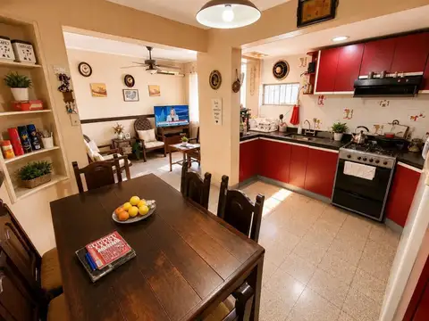 Casa en Venta en Banfield, USD 300.000