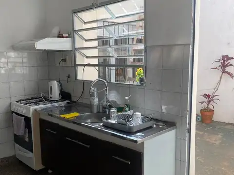 Oficina 4 ambientes con 1 baño