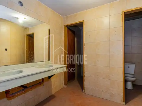 Local en Venta en Villa Ortuzar, USD 590.000