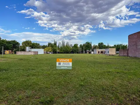 Lote de 300 m2 en barrio Belgrano - USD 40.000