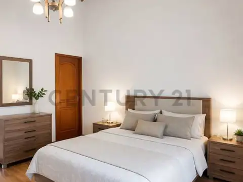Casa en Venta con 2 cocheras