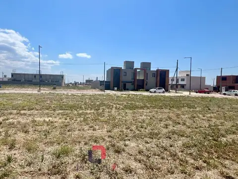 Lote en Campos de Manantiales (Apto Duplex)