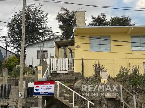 VENTA | PROPIEDAD + DEPARTAMENTOS | RAUL MURIEL R1