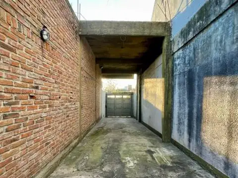 Depto Tipo Casa en Alquiler de 3 ambientes