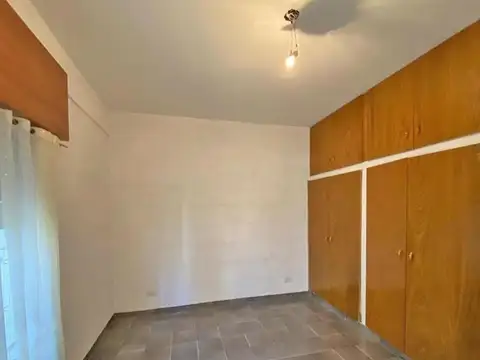 Depto Tipo Casa 2 ambientes con 1 baño