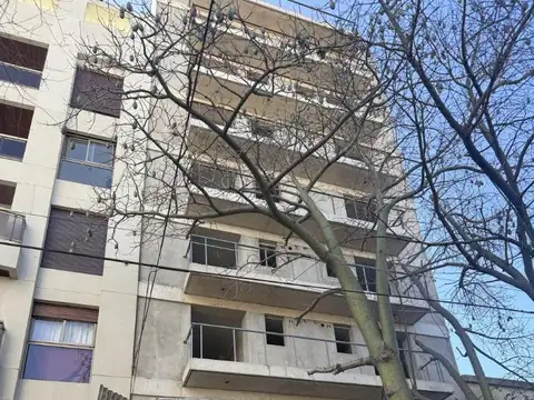 4 E ( 38 Y 39) 300