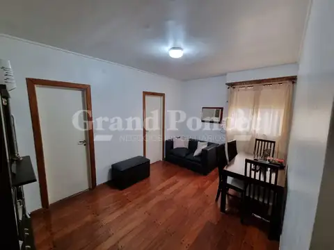 Departamento de 2 Ambientes en Piso Alto
