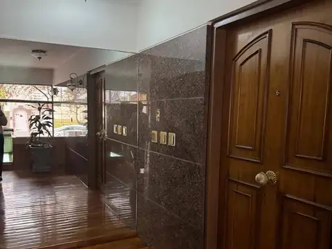 Departamento en Alquiler de 8 ambientes