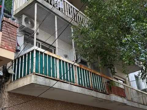 Monoambiente con Patio en Floresta - 33 m2 - A la calle - Oportunidad