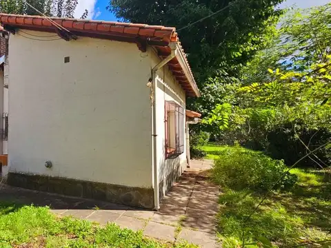 Casa 2 ambientes con 1 baño