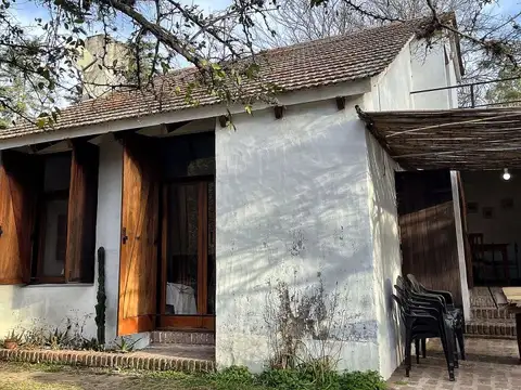 Casa en Venta con 1 cochera