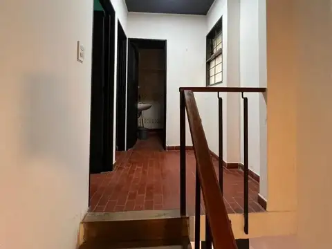 Depto Tipo Casa en Alquiler de 2 dormitorios