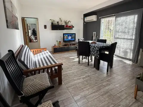 Departamento 4 ambientes con 1 baño